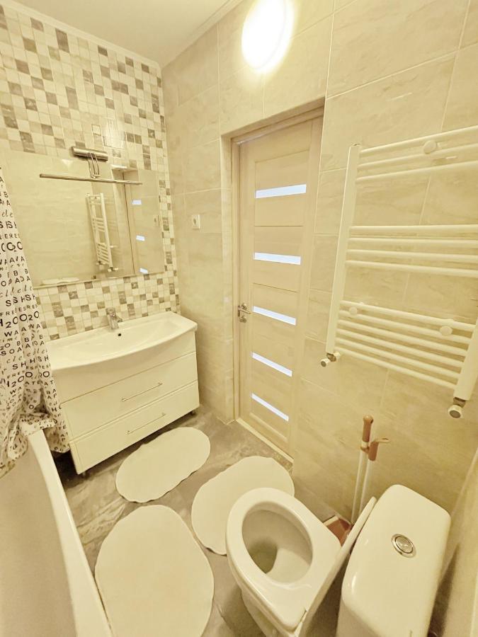 Luxury Central Flat Chisinau Exterior photo